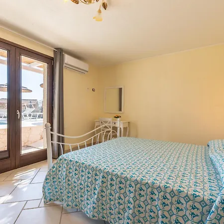 Pretziosa Villa Castiadas